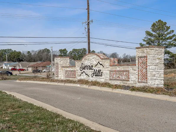 Sierra Hls, Paragould, AR 72450