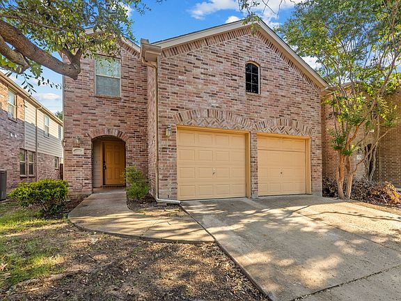 3rd image of 10528 Cochron Dr