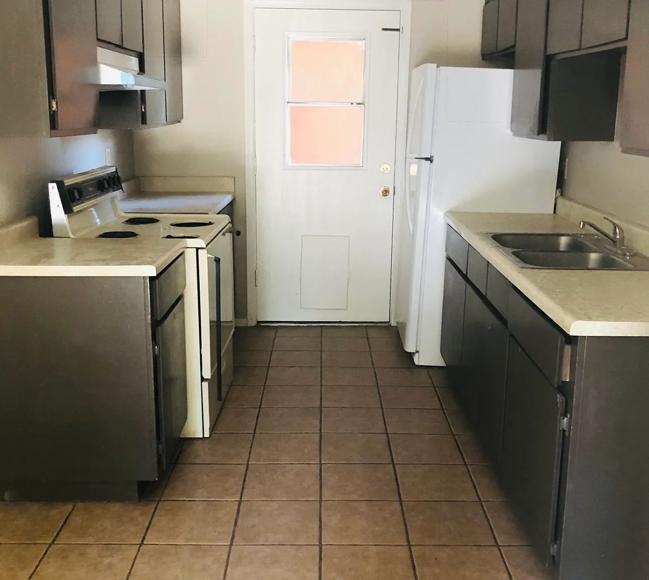2 bed, 750 sqft, $1,195 — Photo 1
