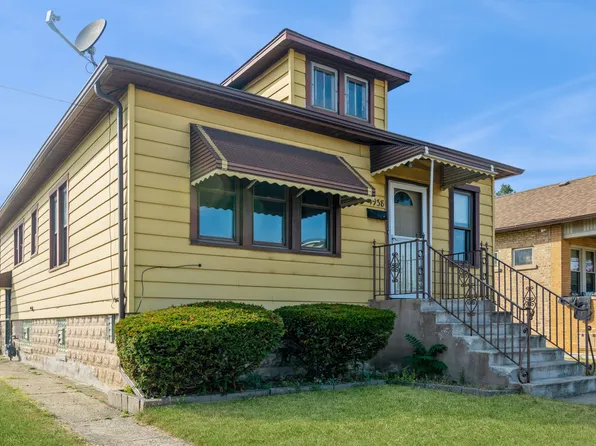 4938 Walnut Ave, Hammond, IN 46327