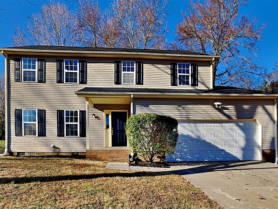 1st image of 6001 Acadian Woods Dr