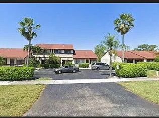 5663 Park Rd, Fort Lauderdale, FL 33312