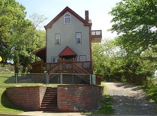 1022 Lapish Rd, Pittsburgh, PA 15212