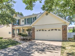 814 Surrey Meadows Ct, Ballwin, MO 63021