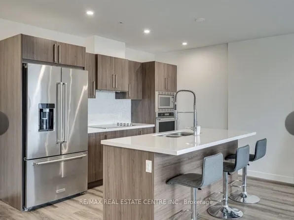 455 Charlton Ave E #505, Hamilton, ON L8N 0B2