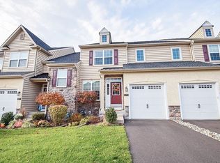 3272 Brookside Dr, Furlong, PA 18925