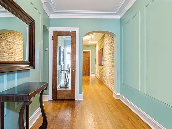 5th image of 1518 W Thorndale Ave APT 3W