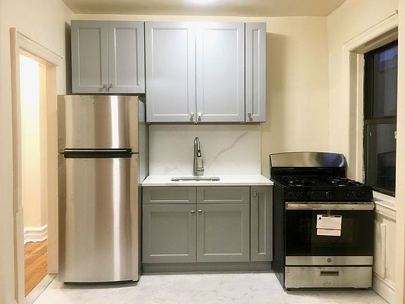 2nd image of 2415 Newkirk Ave APT 4F