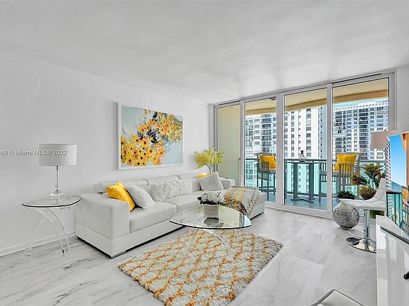 4th image of 2501 S Ocean Dr #Penthouse 2