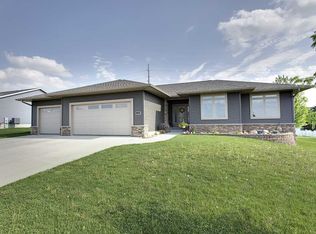 3302 Apollo St, Cedar Falls, IA 50613