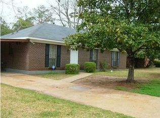 237 Upton Rd, Montgomery, AL 36108