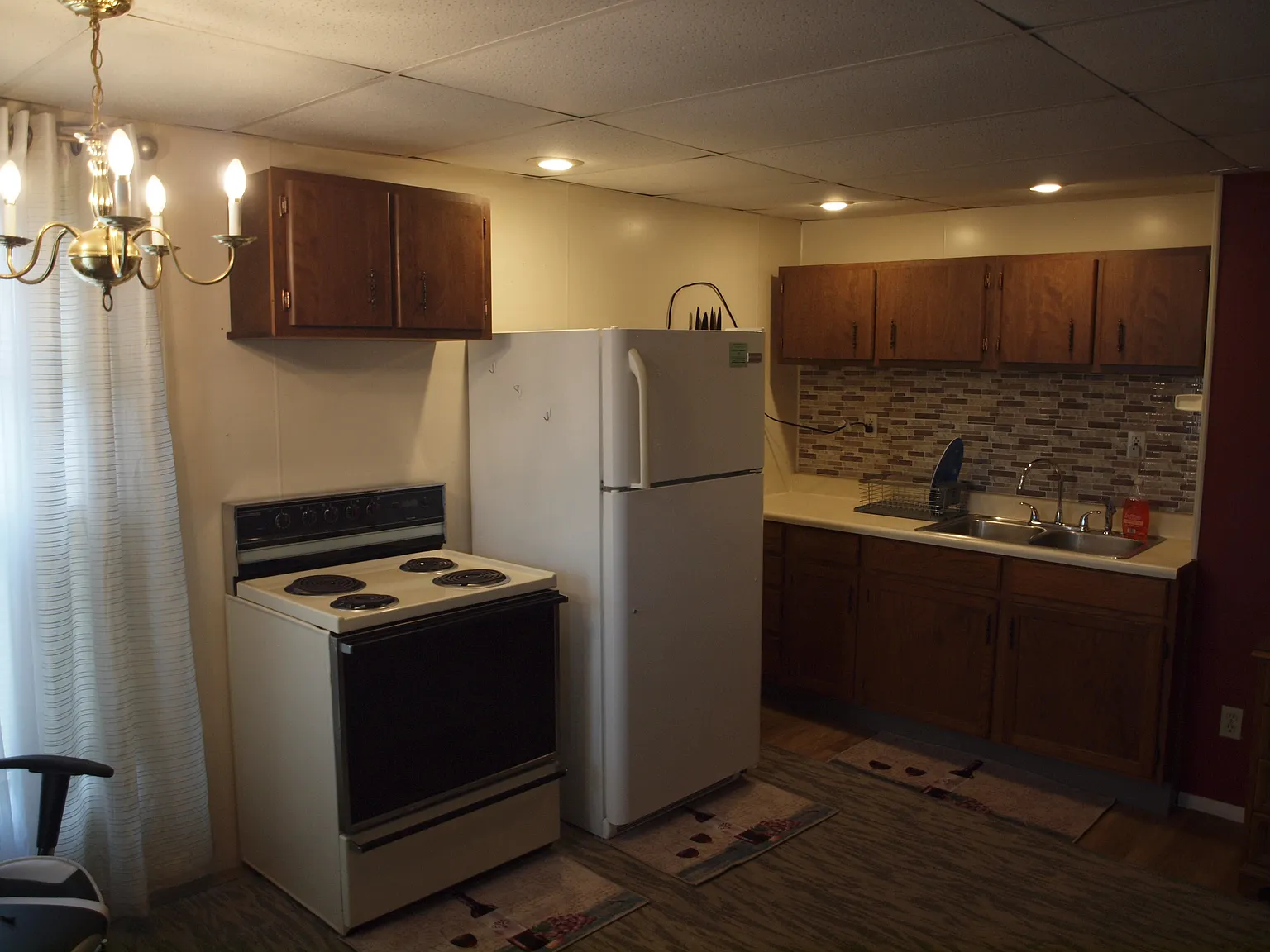 1 bed, $550 — Photo 2