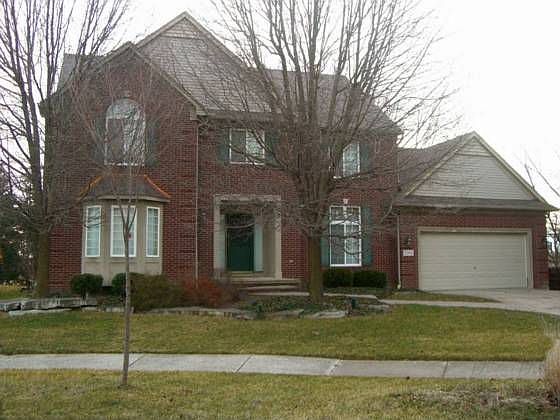 1st image of 2916 Briarwood Ct