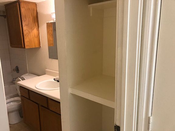 5th image of 6108 Abrams Rd APT 122
