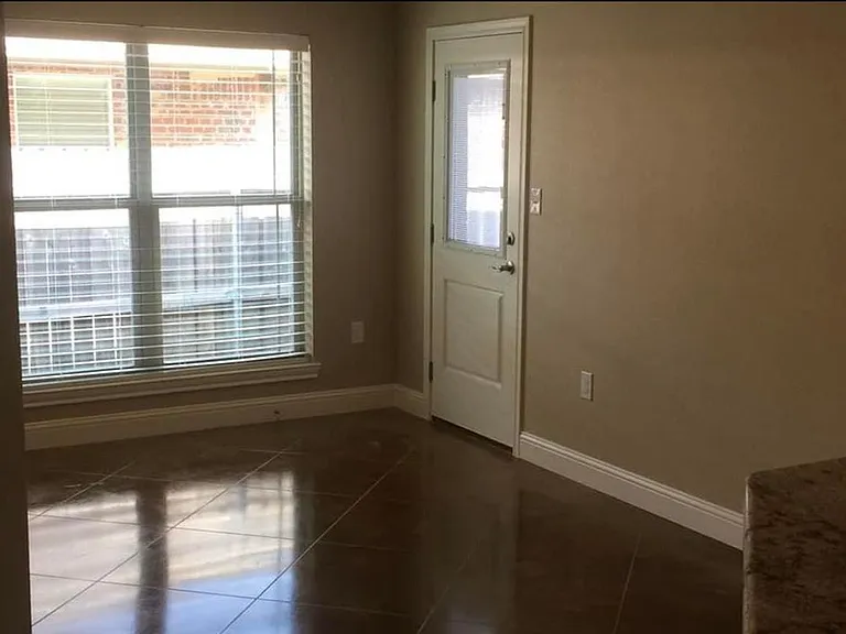 2504 Independence Blvd — Photo 5