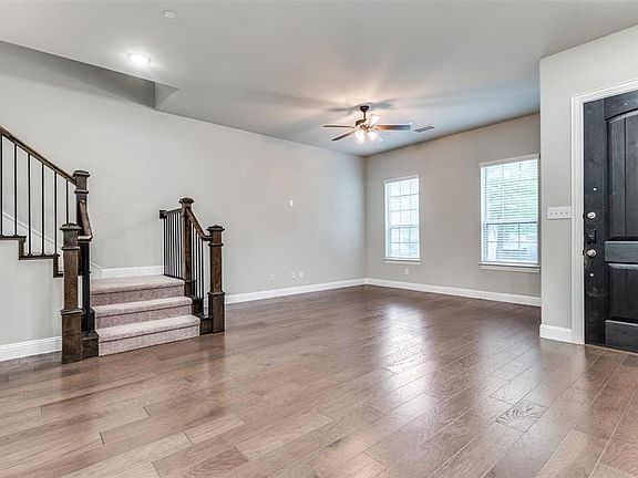 2nd image of 1550 Windermere Way