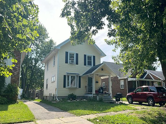 3rd image of 2930 Northwood Ave