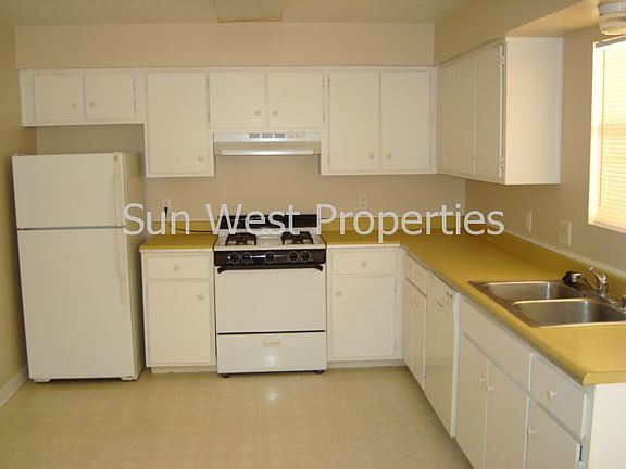 4th image of 2105 N Tucker Ave APT 3