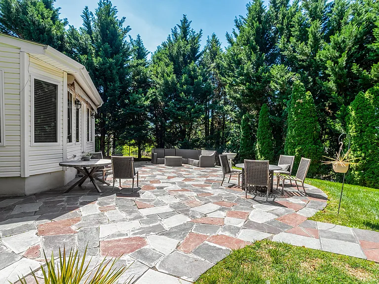 4900 Sunset Ln — Photo 80