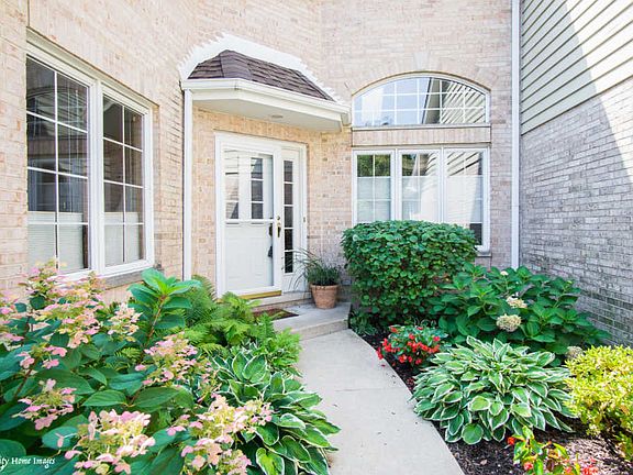 4th image of 16753 Winterberry Ln
