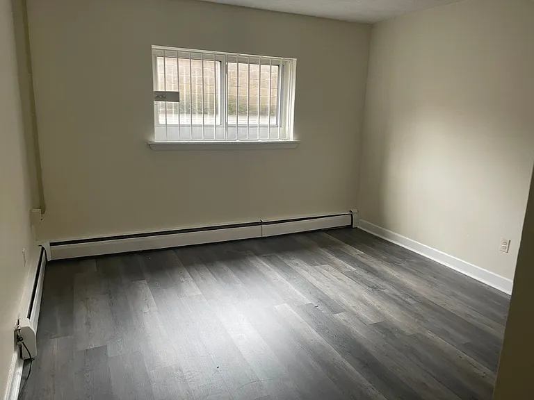 88 Gardner St #2 — Photo 5