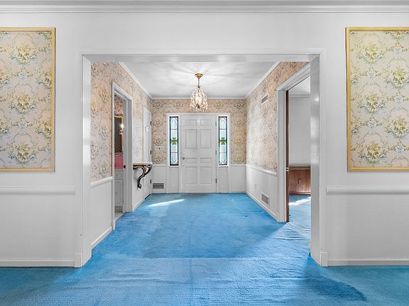 5th image of 15923 N Oak Crest Rd