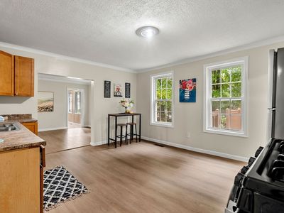 380 Riverside St, Lowell, MA, 01854