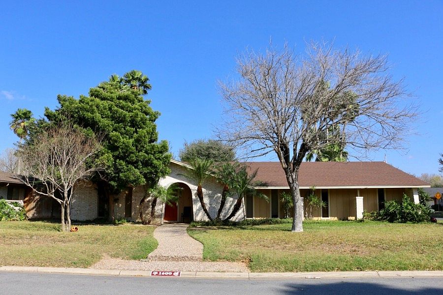 1st image of 1600 Shasta Ave
