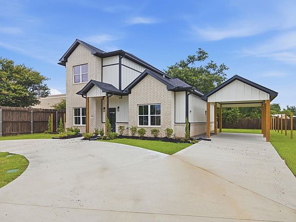 2nd image of 1808 Charles Dr