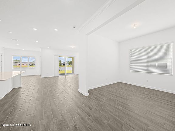 5th image of 1443 Blessed Isles Dr NW