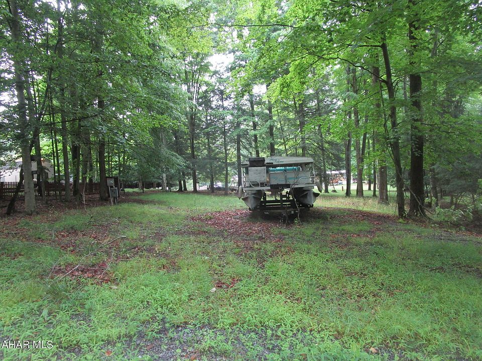 2nd image of 174 Melody Ln