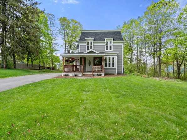 23 Schoolhouse Rd, Templeton, MA 01468