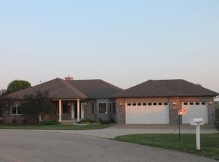 W6193 Ron Hill Ln, Monticello, WI
