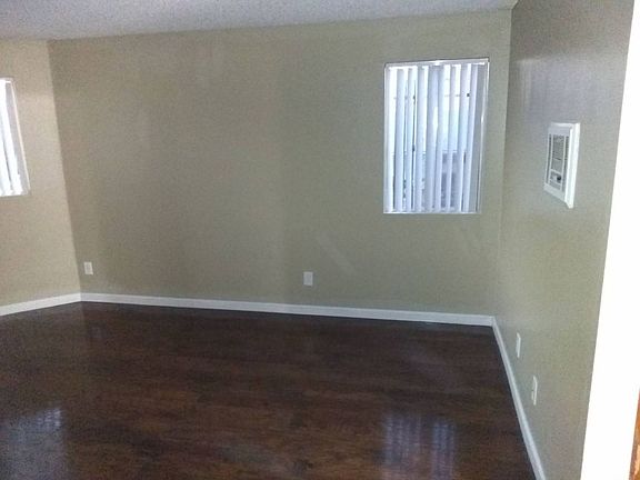 4th image of 4355 46th St APT 3
