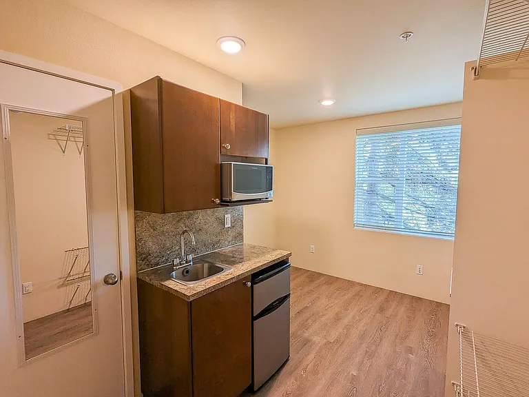 Vision 5 Apartments — Photo 37