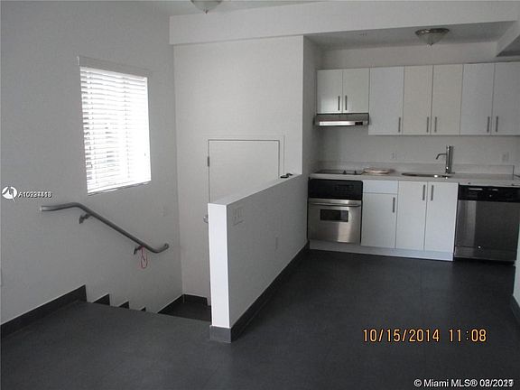 2nd image of 1600 Euclid Ave APT 103
