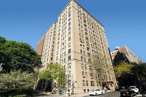 Sold by Rachel Realty | media 3