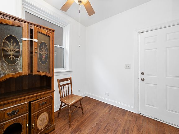 4th image of 4914 N Kedzie Ave APT 1W