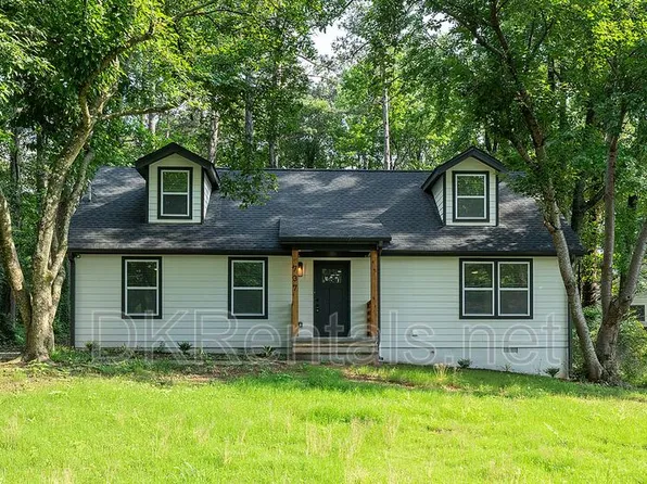 737 Helen St NW, Marietta, GA 30064