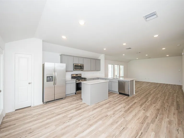 2550 Olivine Stone Dr — Photo 11