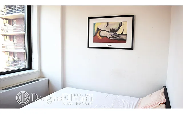 Rented by Douglas Elliman | media 2