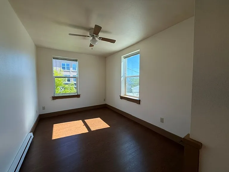 375 Park Ave #1 — Photo 16