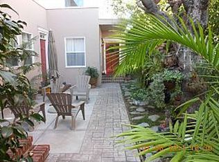 1061 Masselin Ave, Los Angeles, CA 90019