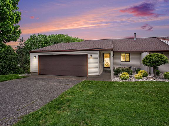 2nd image of 4819 Summergreen Ln