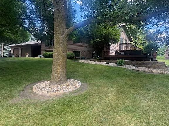 3rd image of 3155 Matthew Dr
