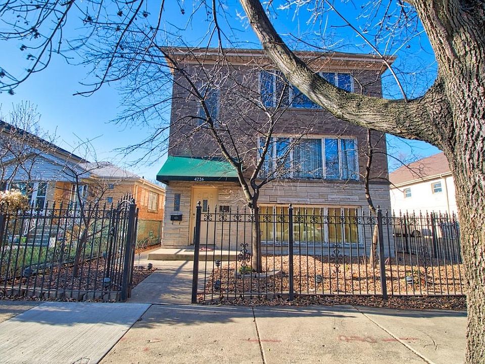 1st image of 4226 N California Ave #1