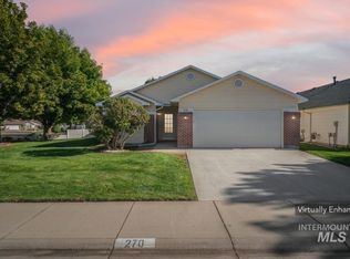 270 E Spinosa Dr, Meridian, ID 83646