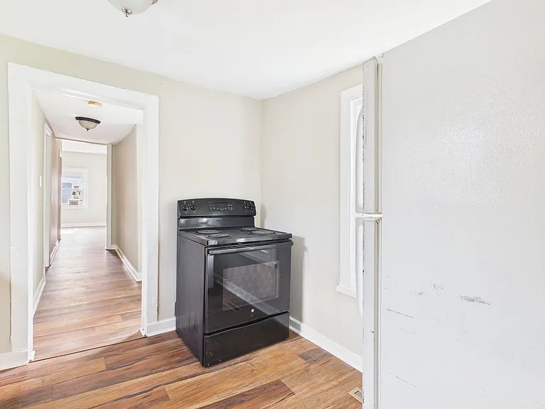 529 Harrison St #A — Photo 9