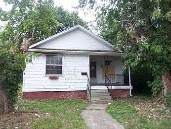 1st image of 811 Wilson Ave
