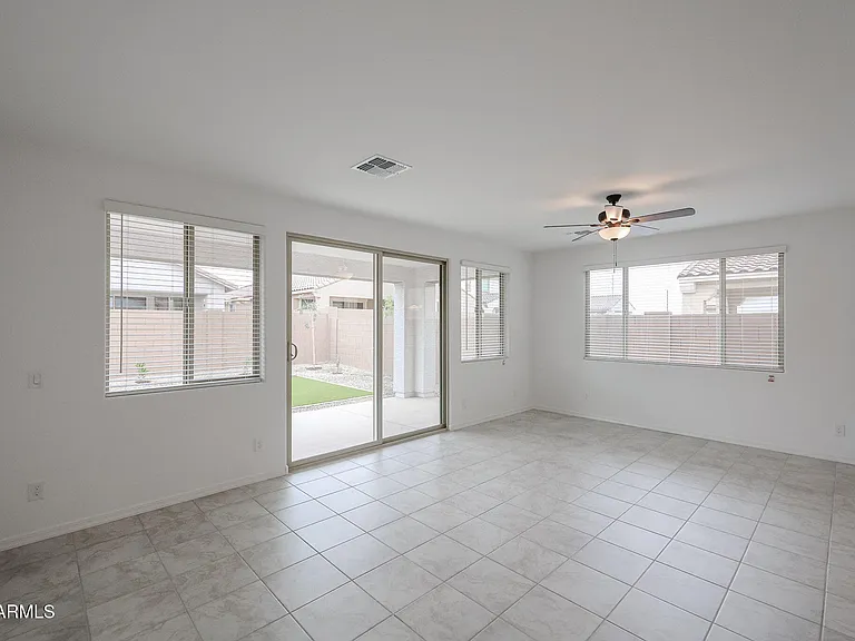 14764 W Smoketree Dr — Photo 6
